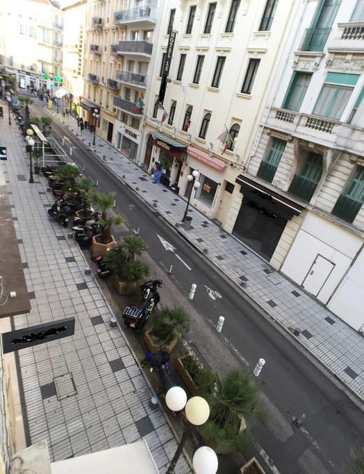 LE SUEDE City central 2min from beaches Ница Екстериор снимка